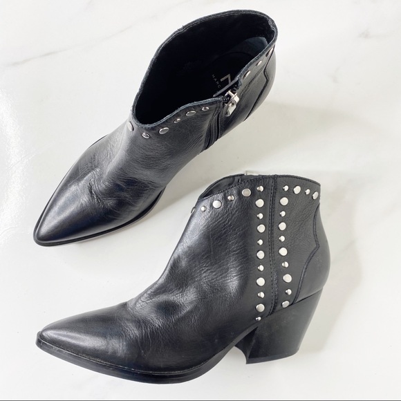 Marc Fisher Black Stud Pointed Toe Booties 7.5 - Picture 2 of 11